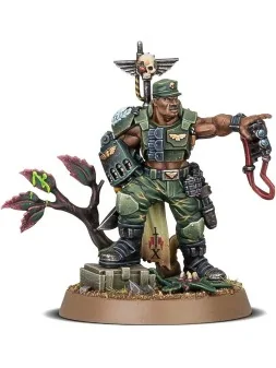 Compra Warhammer 40.000: Astra Militarium - Catachan Colonel de Games 