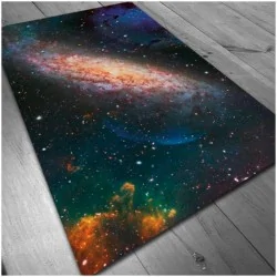 Compra Tapete de Neopreno 140x80cm - Galaxia de Maldito Games al mejor