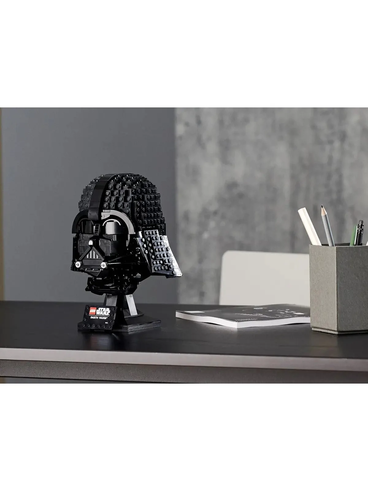 Compra Casco de Darth Vader (75304) de LEGO al mejor precio (79,99 €)