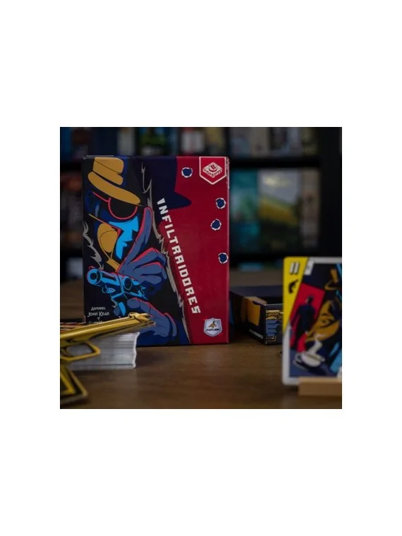 Compra Infiltraidores de Maldito Games al mejor precio (20,00 €)