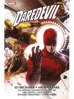 Compra Daredevil de Ed Brubaker y Michael Lark Omnibus 02 de Panini Co